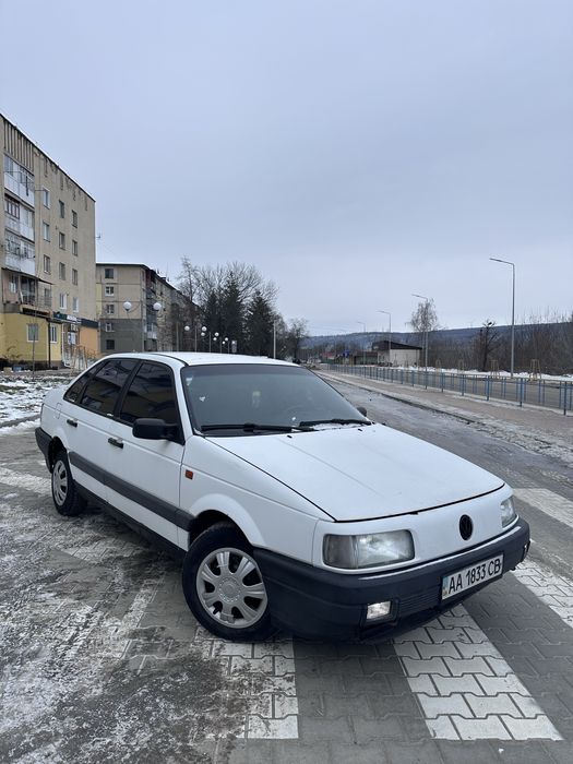 Passat б3 1.8 1990рік