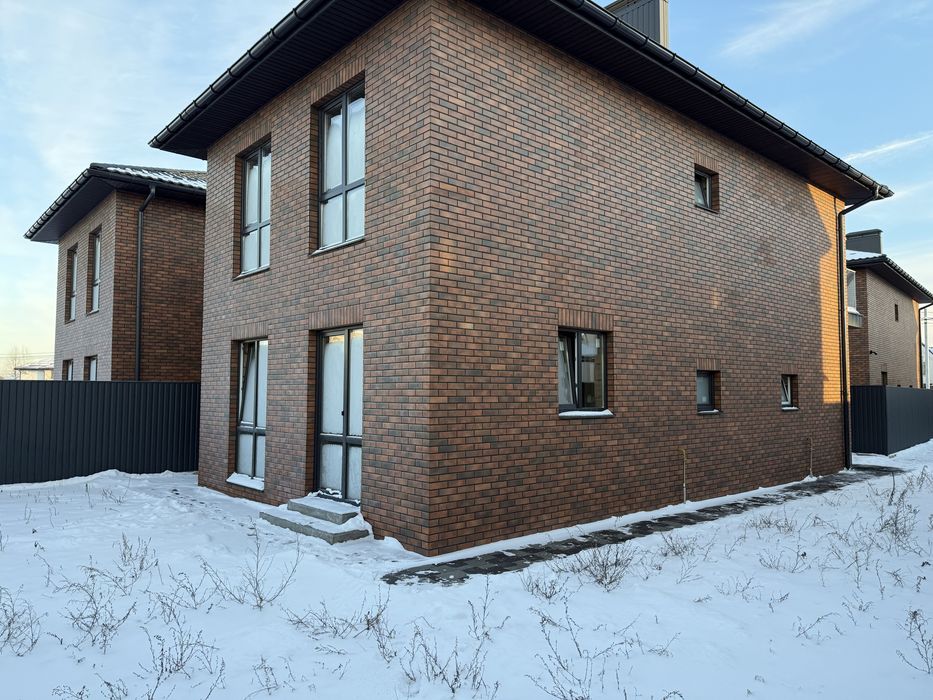 Сучасний будинок 132 кв.м з газом, с.Петропавлівська Борщагівка