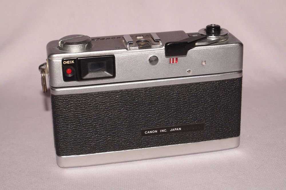 Canonet QL17 + Canon 40mm f/1.7