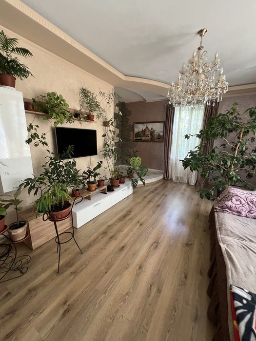 Продаж Будинку р-н В.Балка+ 2 квартири на ділянці /3D ТУР