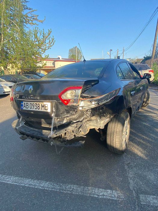 Renault Fluence 2010 Після ДТП