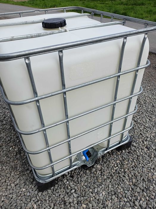 Zbiornik, beczka, mauzer o pojemności 1000 litrów