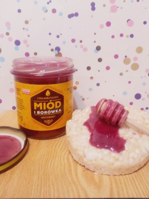 Miód kremowany z owocami