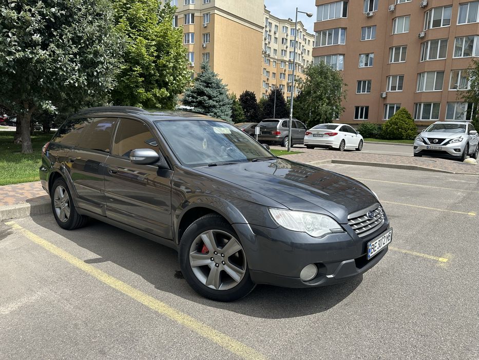 Subaru Outback 2,5 мотор газ/бенз