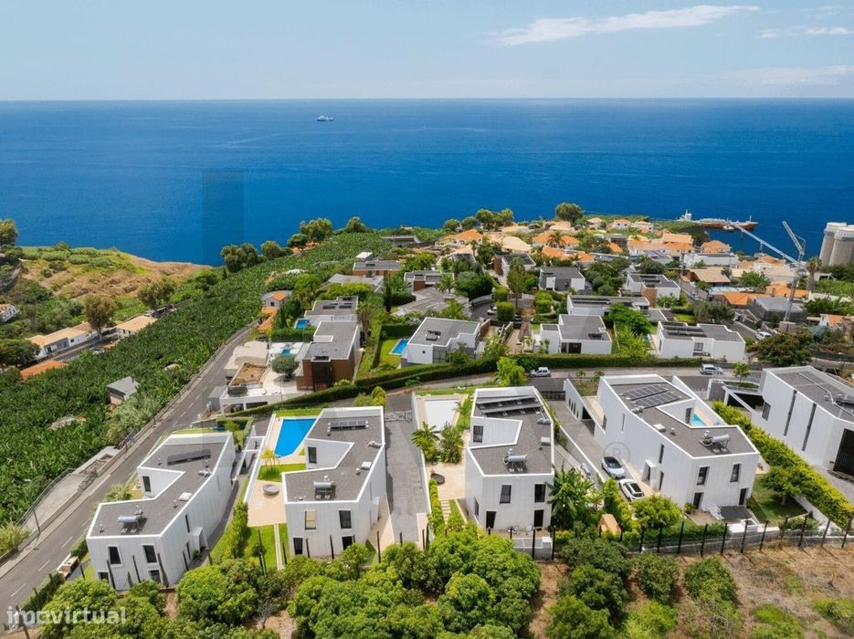 Diamond House | Moradia T4 com Piscina e Vista Mar – Funchal