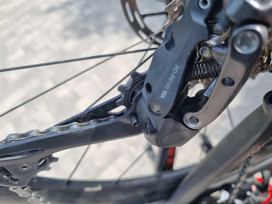 Focus Izalco Max Di2 r. XL