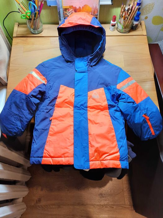 Курточка зимняя на мальчика