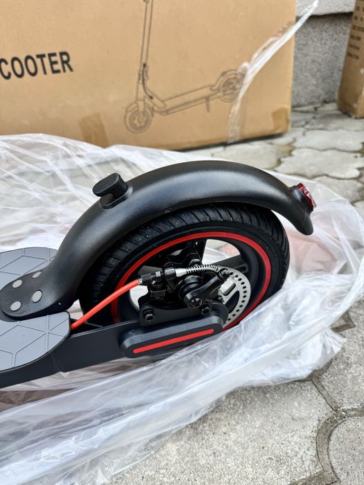 Безкоштовна доставка Електросамокат як Xiaomi Mi Electric Scooter M365 350 Вт, Батарея 7,6Аг,  до 120 кг Самокат колеса 8,5 макс швидкість 25 км/год