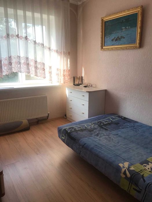 Затишний будинок з більярдною, сауною, садом та квітником, біля лісу!