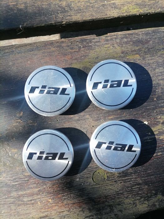 Dekielki RIAL 60/56 mm. do felgi aluminiowej