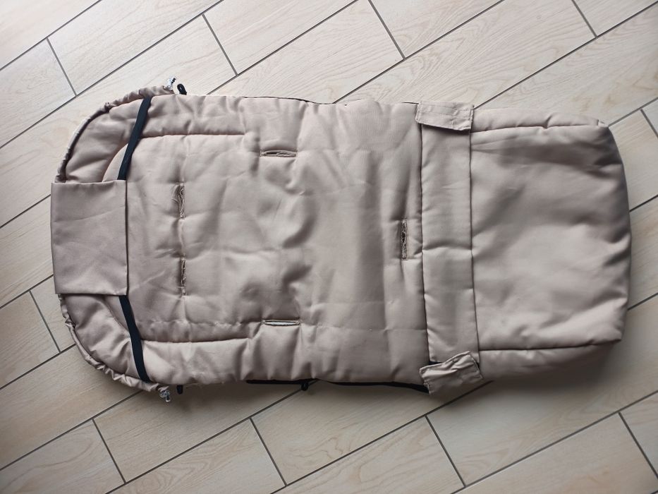 Śpiworek ocieplacz do wózka