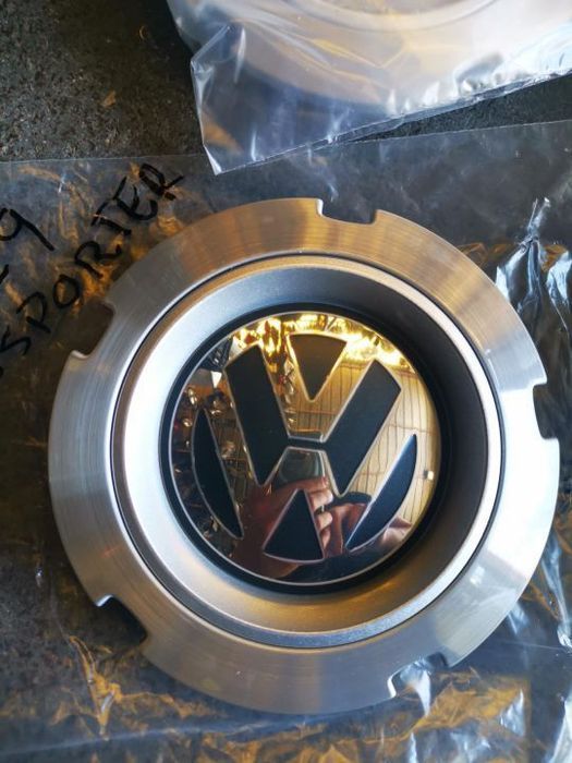 VW TRANSPORTER T5 CENTROS DE JANTE - V029