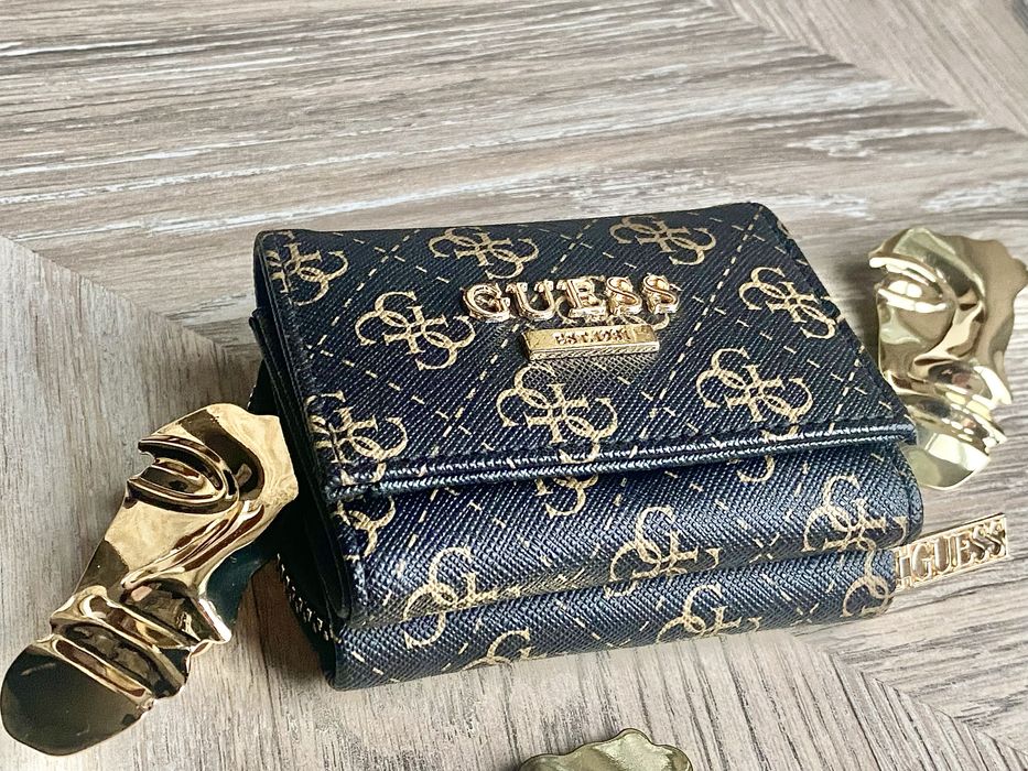 Кошелёк GUESS. Кошелёчек.Гаманець.Монетница.Визитница.