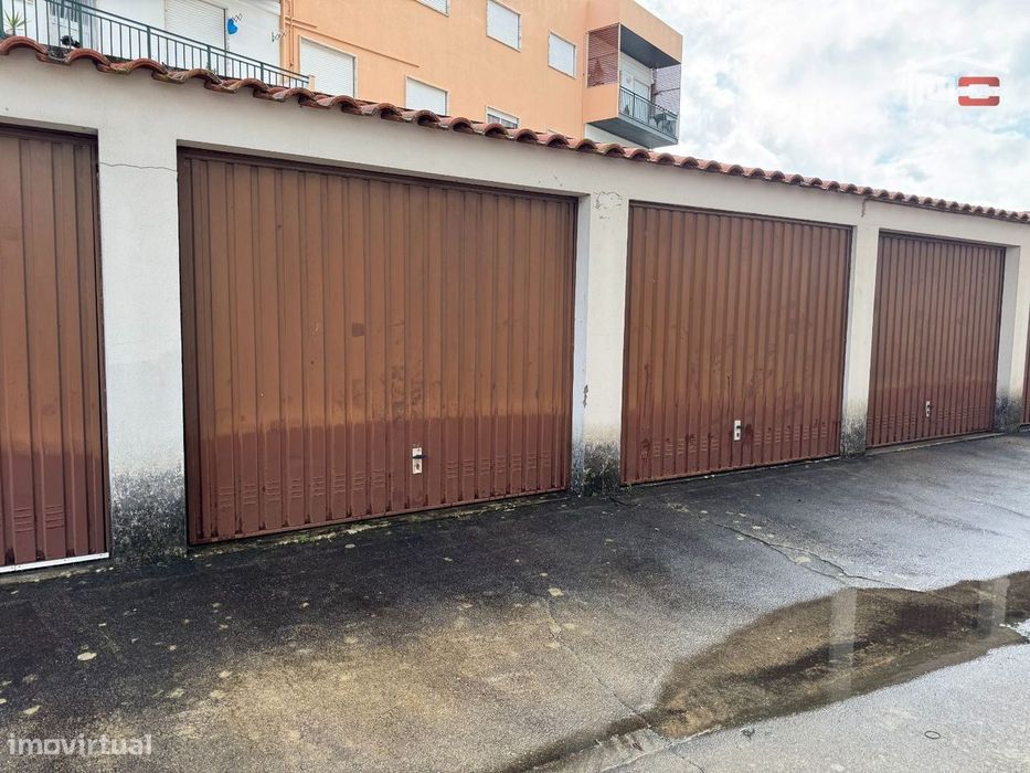 GARAGEM em Ourém com 15 m2