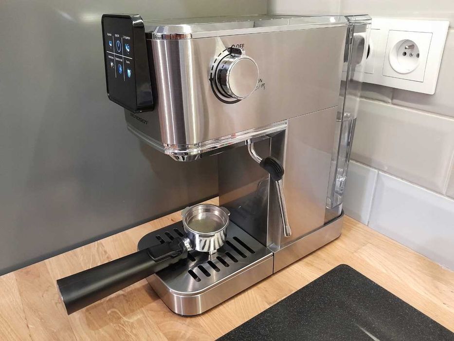 NOWY Ekspres Do Kawy Ciśnieniowy Kolbowy 20Bar Ze Spieniaczem + Ekran