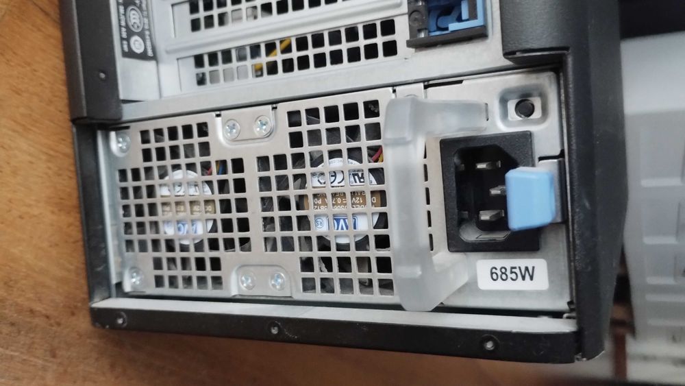 Komputer (stacja robocza) Dell Precision Tower 5810
