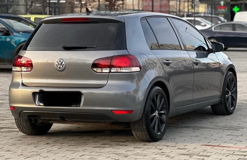 Volkswagen Golf GTI 2011