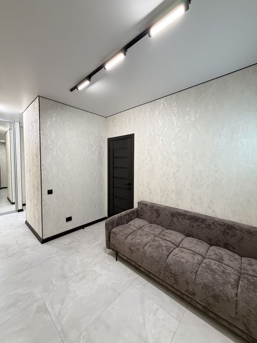 На прожаж НОВА ШИКАРНА ЕВРО 2х кімнатна квартира ЖК САВАНА СІТІ