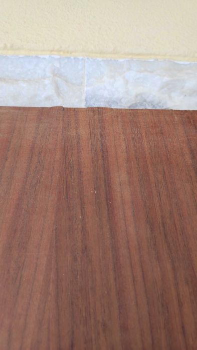 Portas de exterior em madeira maciça e portas de interior