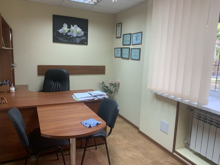 Здам офіс, Патріотична 65