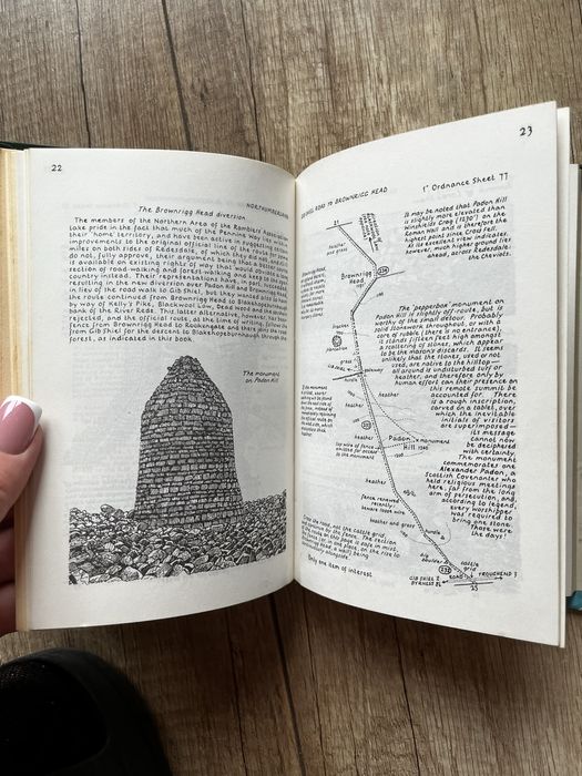 Alfred Wainwright Pennine Way Companion