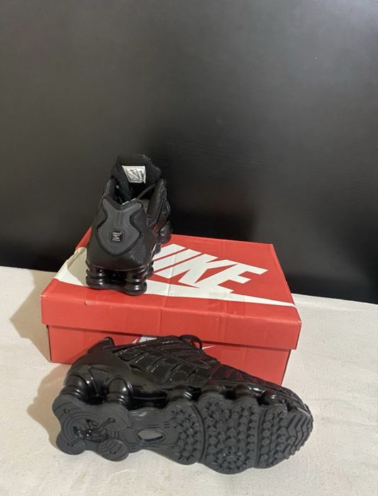 Nike Shox para mulher e homem