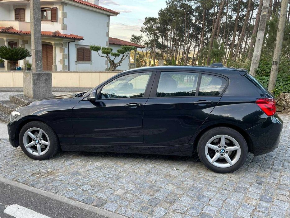 BMW 116i muito novo,sem detalhe