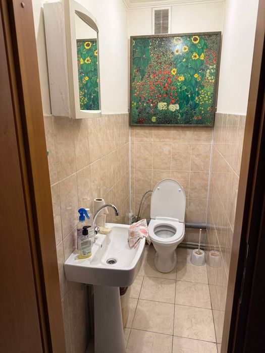 Приміщення 68м2. ГЕРОЇВ УПА 73 . Власник