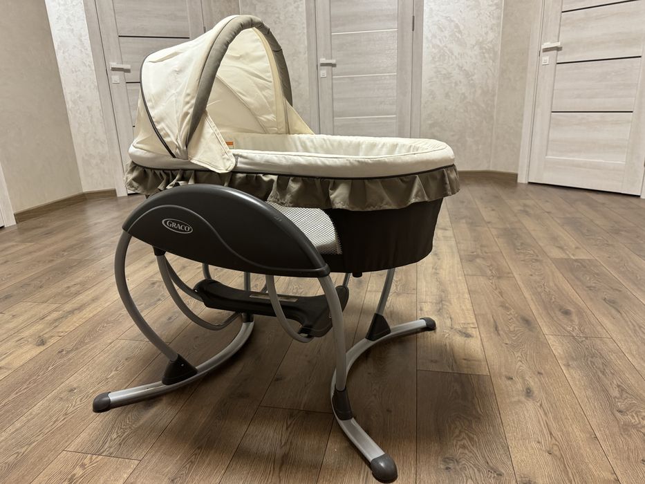 Колиска шезлонг