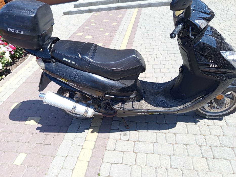 Мопеди в хорошому стані