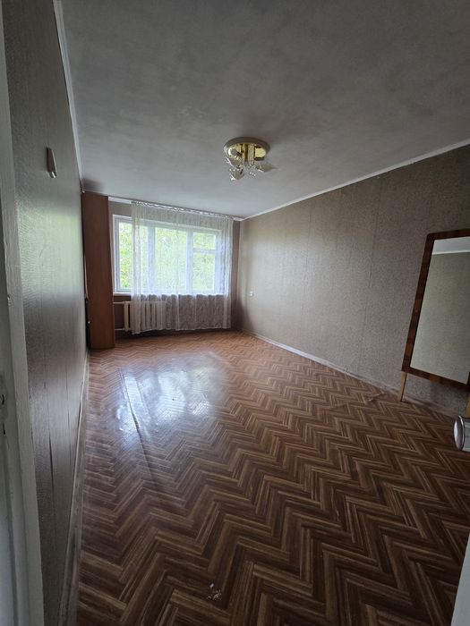 Продаж 3х кімнатної квартири з роздільними кімнатами Піонерська