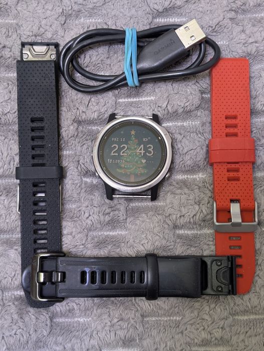 Garmin Fenix 6S смарт-годинник