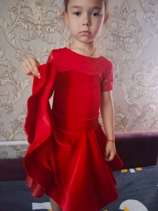 Танцювальна сукня