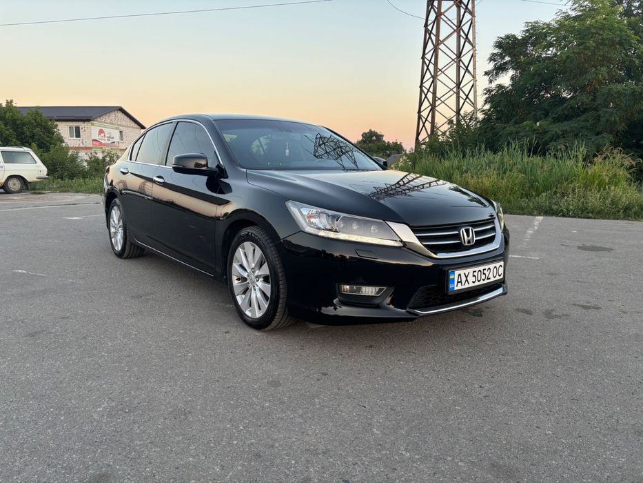 Honda Accord Офіційна