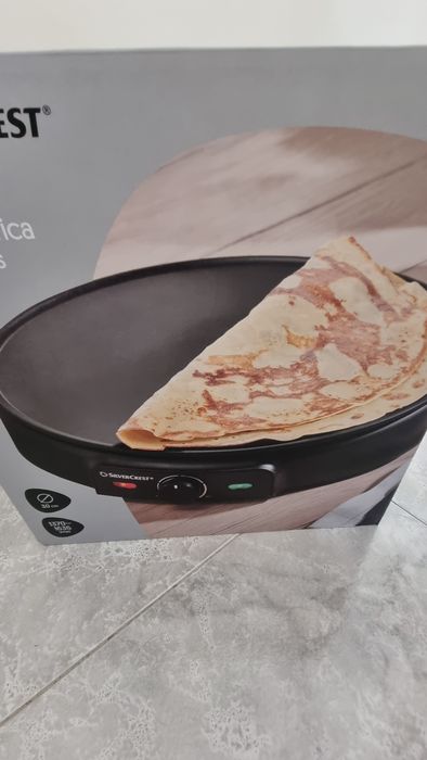 Maquina de fazer crepes  por estrear