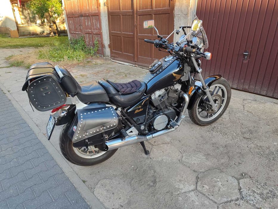 mototcykl honda vt 750