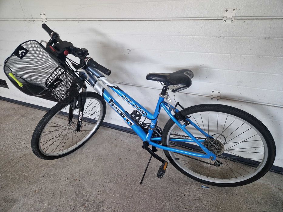 Bicicleta Roda 26 Team (Com Cesto e Mudanças Shimano)