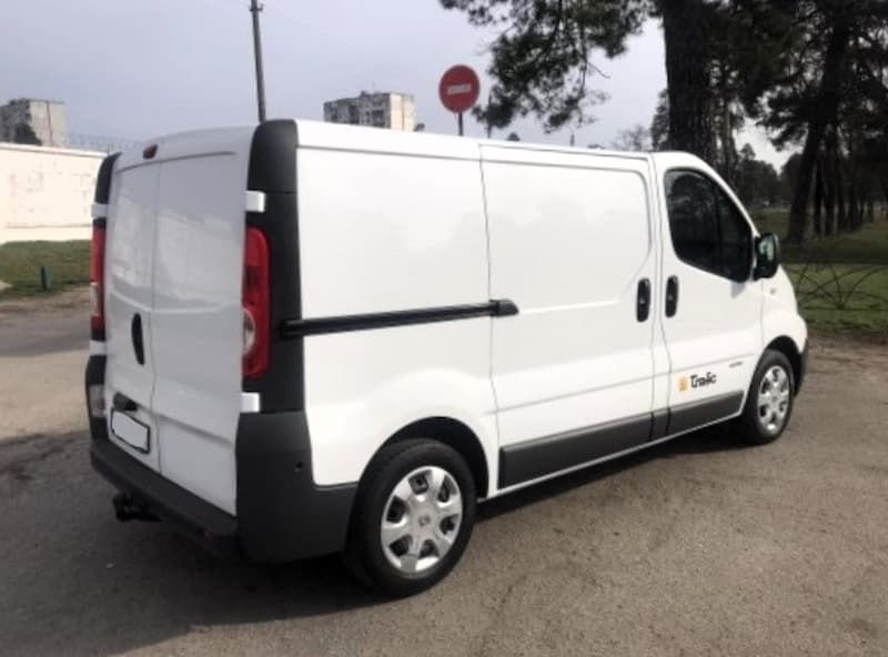 Авторозборка Опель Віваро розбірка Віваро Автошрот Віваро авторозборка