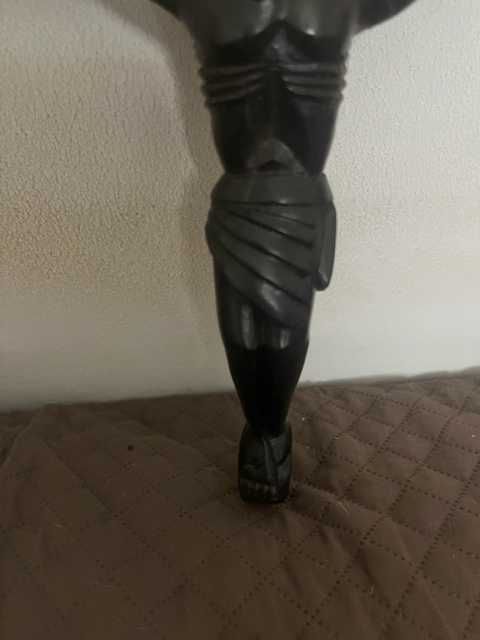 Cristo em pau preto