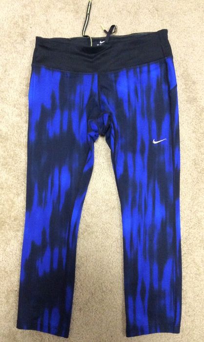 Тайтсы Nike Epic Run Crop оригинал сост. отличное плотные размер XS
