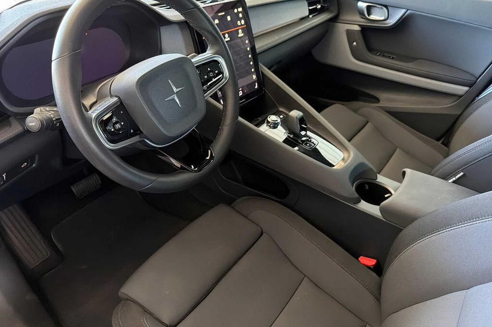 Polestar 2      2021