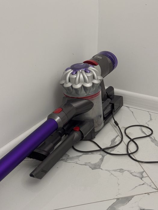 Dyson V8 Originn