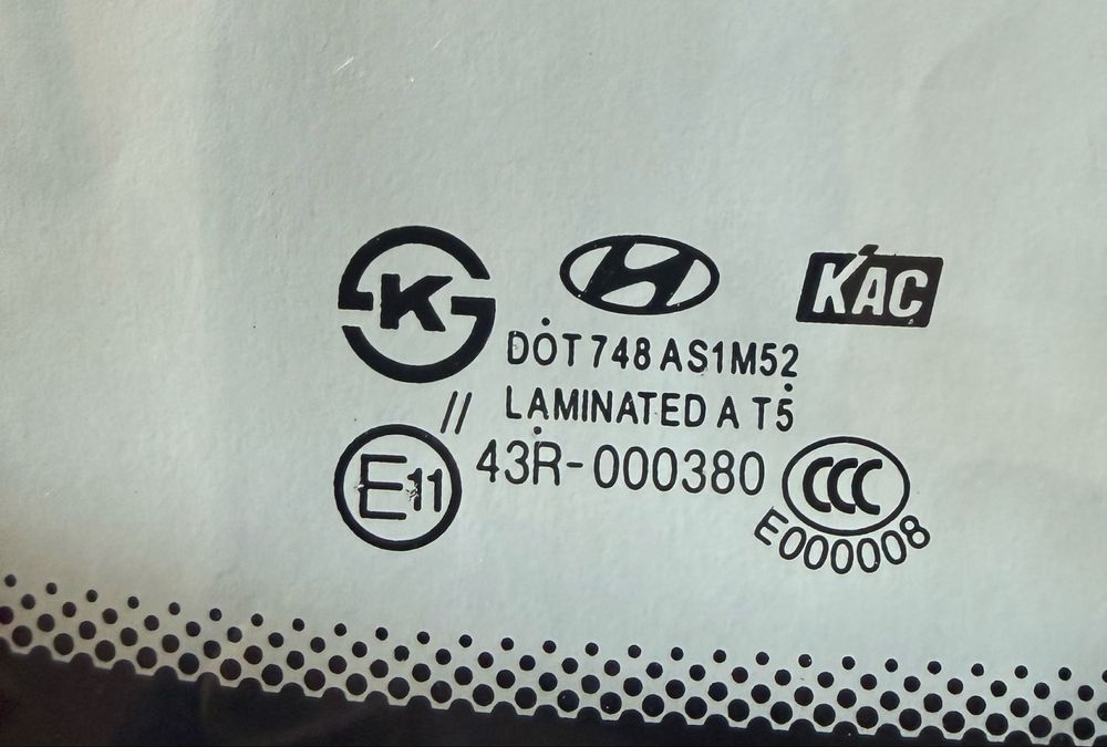 Hyundai i30 II / szyba przednia czołowa / Oryginał