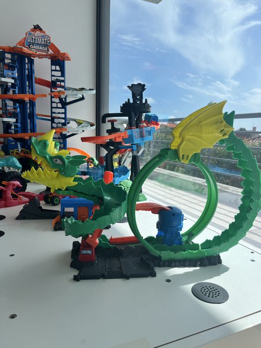 Dragao hot wheels