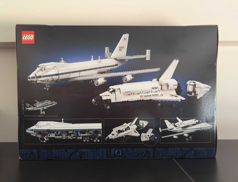 Lego ICONS Shuttle Carrier Aircraft