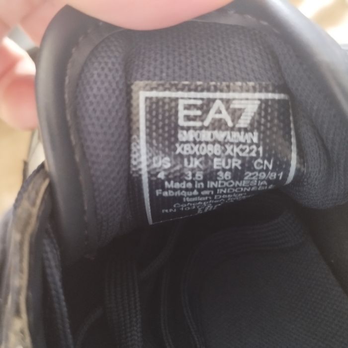 Buty Emporio Armani r36 nowe