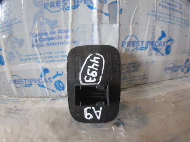 Botão / interruptor 4 piscas PEUGEOT Bipper Tepee