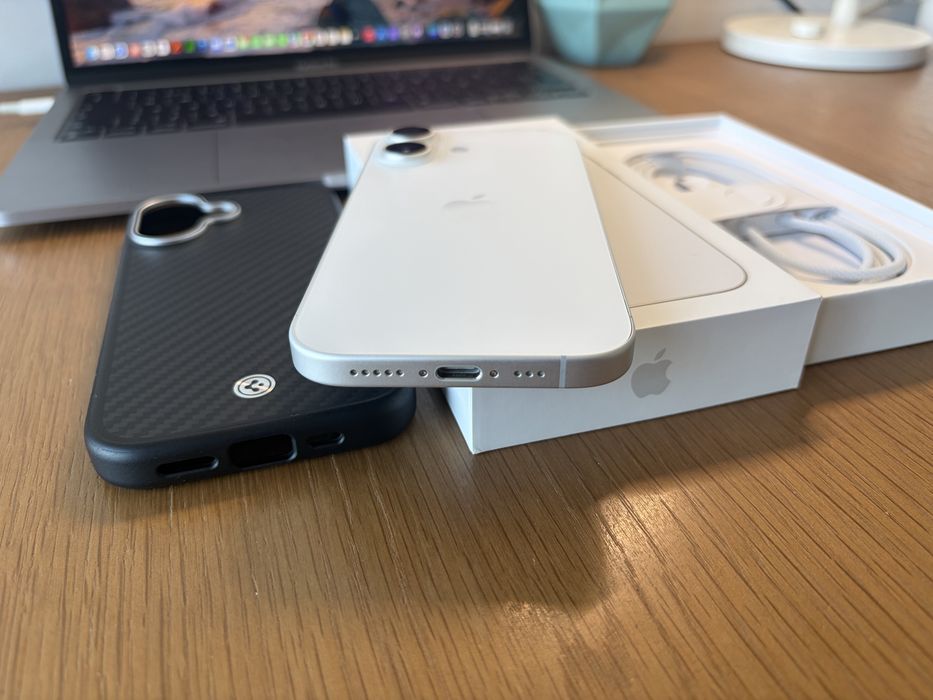 Iphone 17 Branco 256Gb