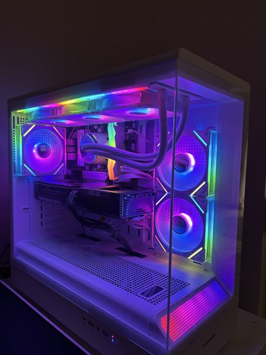 PC Gaming de Alta Gama | Ryzen 7 7800X3D | RTX 5070 12GB | 32GB DDR5 [+ Oferta Cadeira]