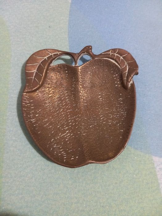 Peças decorativas em metal